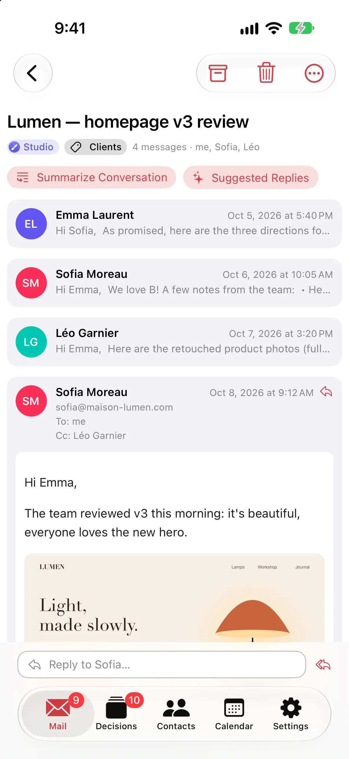 A conversation on iPhone